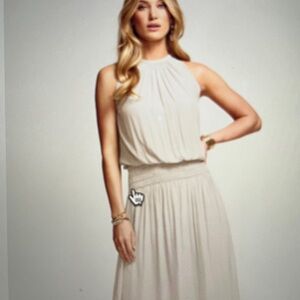 BEAUTIFUL RAMY BROOK AUDREY SMOCKED MIDI DRESS! Size MEDIUM color like tan.